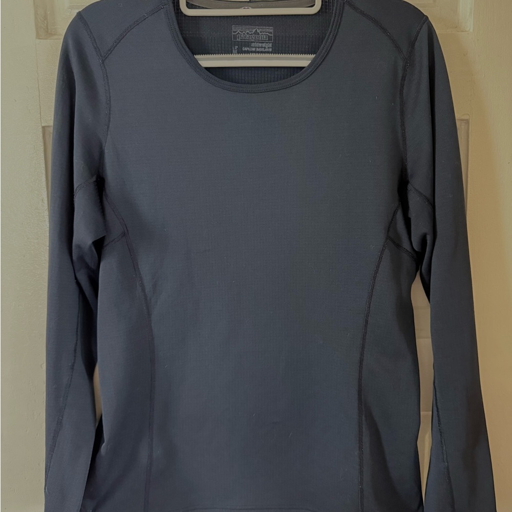 Patagonia Capilene Baselayer - Women’s Navy Medium